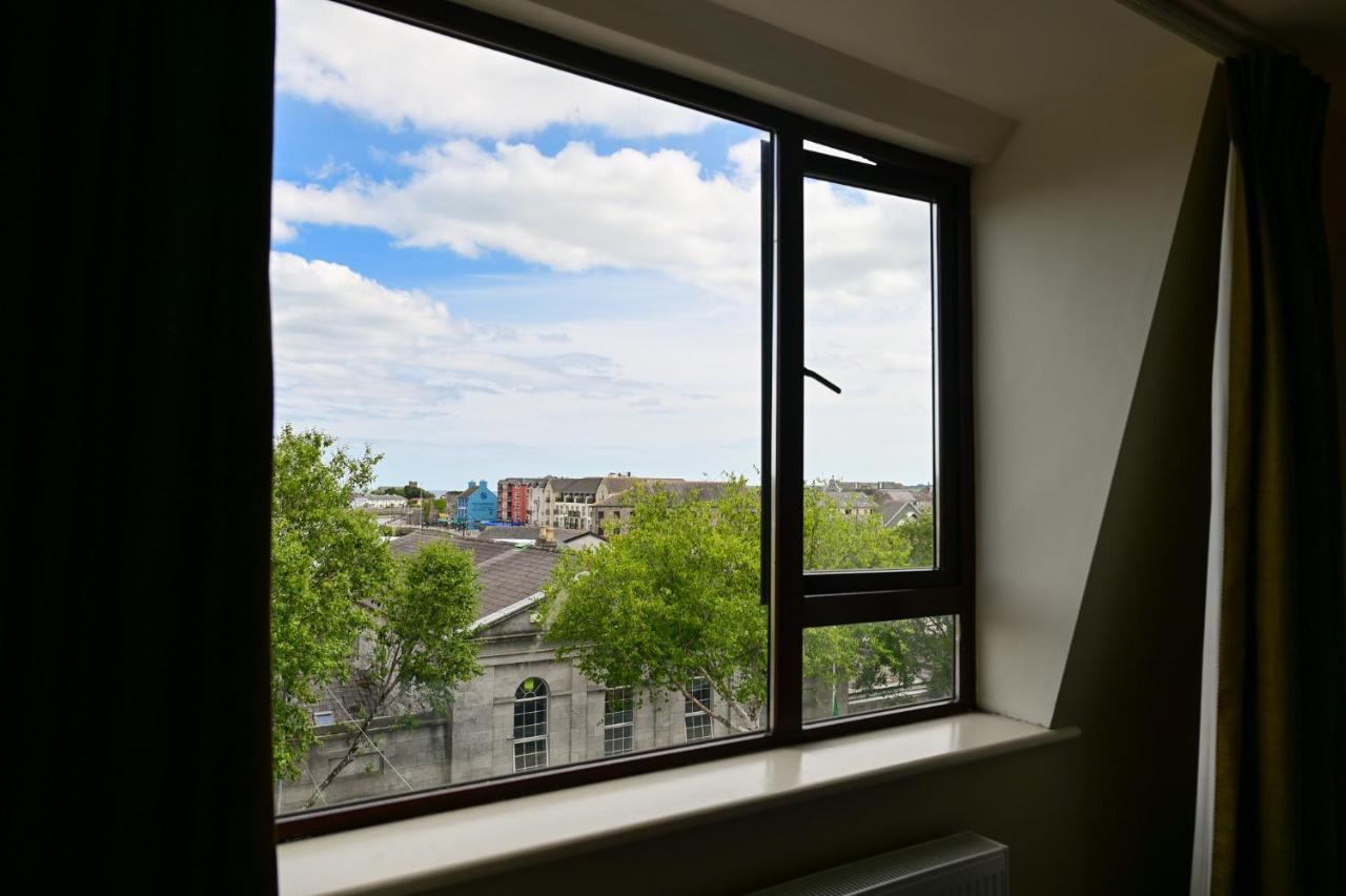 Lawlors Hotel Dungarvan  Exterior photo